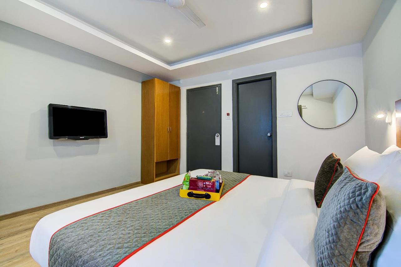 Oyo Townhouse 034 -Halcyon Hitech City Road Haïdarabad Extérieur photo