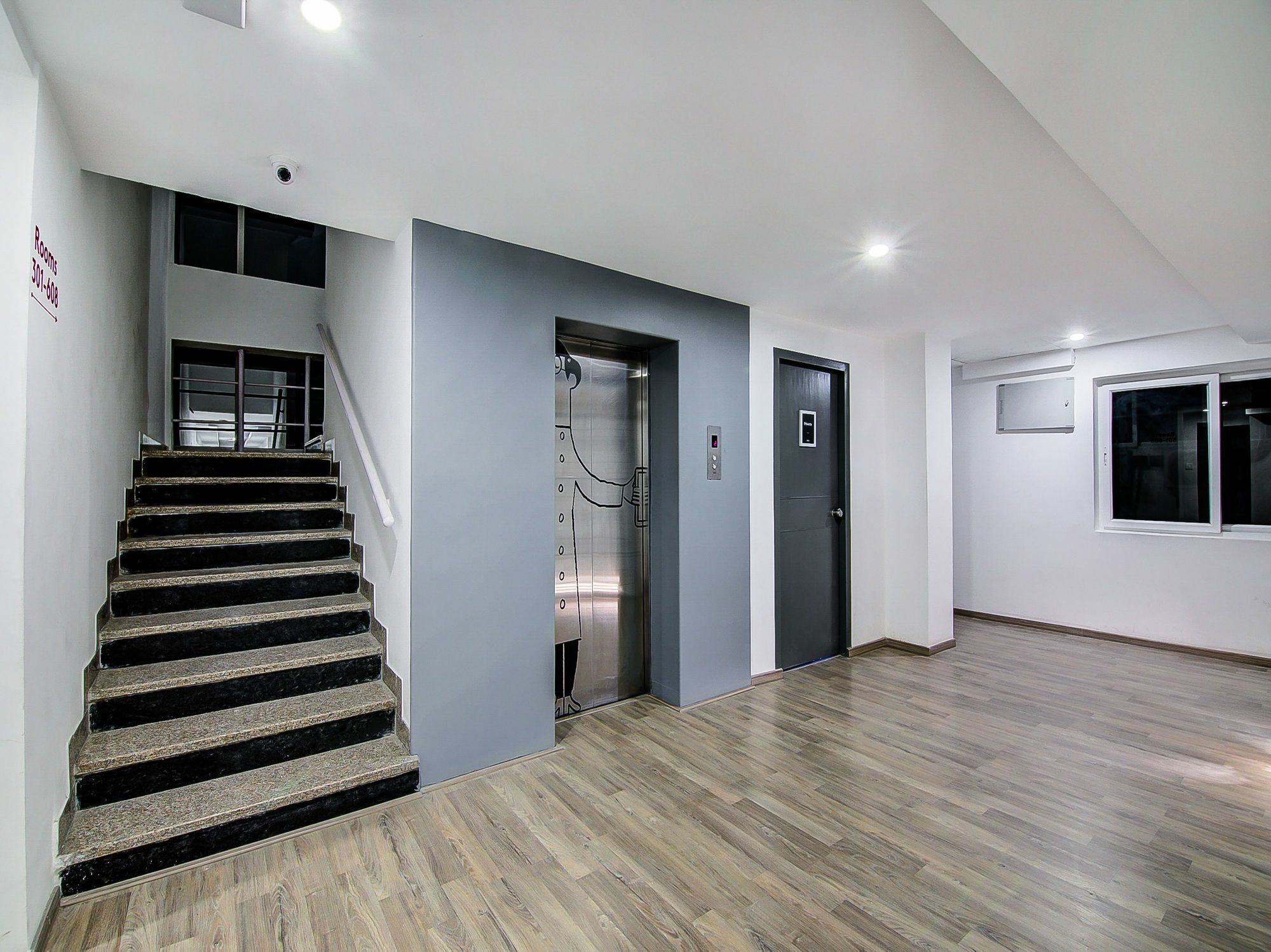 Oyo Townhouse 034 -Halcyon Hitech City Road Haïdarabad Extérieur photo