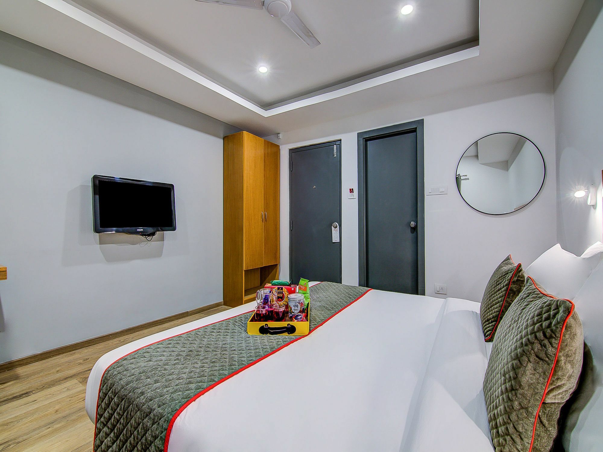 Oyo Townhouse 034 -Halcyon Hitech City Road Haïdarabad Extérieur photo